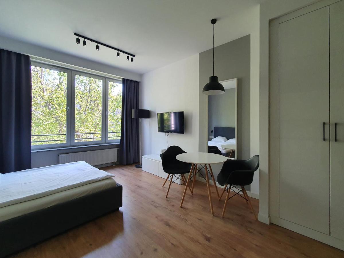 Chopin Apartments Expo Варшава Екстер'єр фото